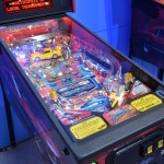 Ford_Mustang_pinball_machine (2) Ford_Mustang_pinball_machine (2)
